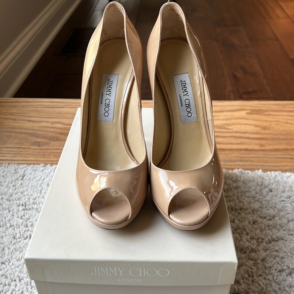 Jimmy Choo Shoes - Jimmy chop patent leather pump